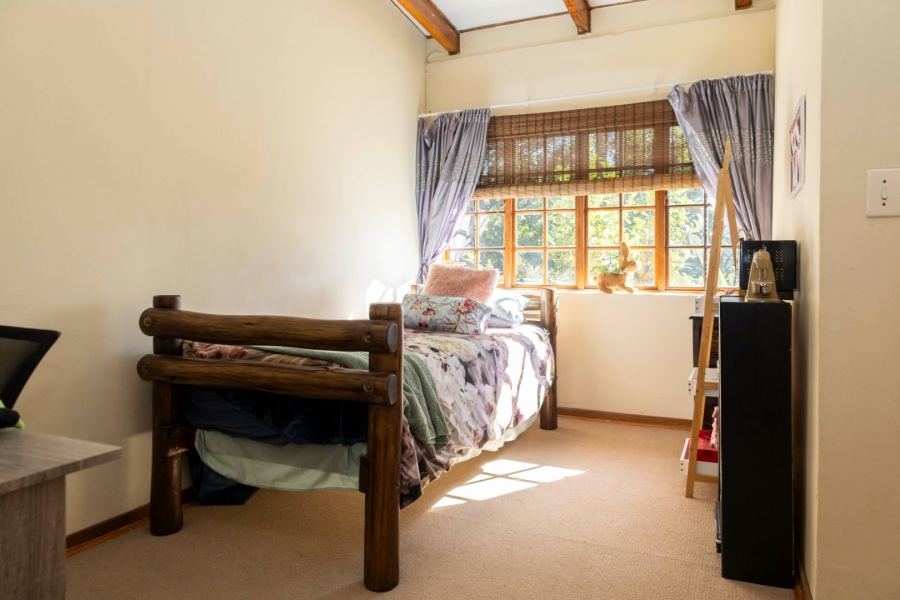 To Let 4 Bedroom Property for Rent in Ifafi North West